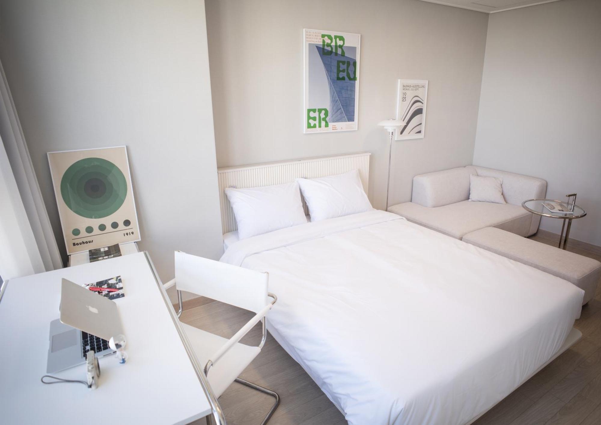 Uh Flat The Songdo Apartment