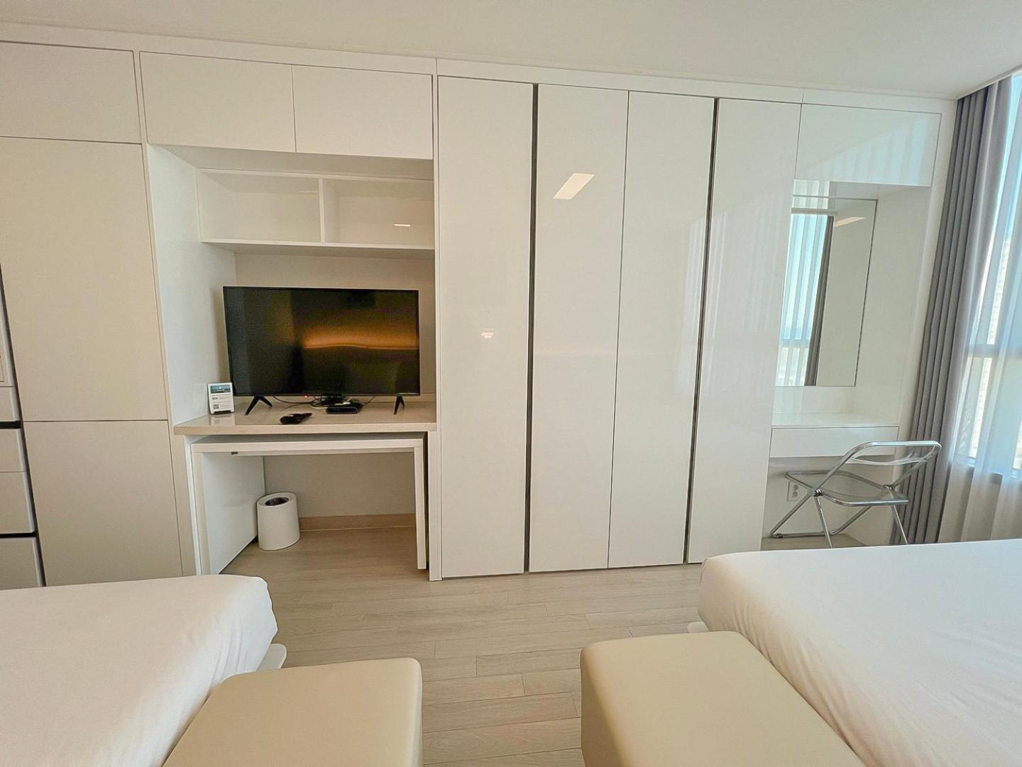 Uh Flat The Songdo Apartment