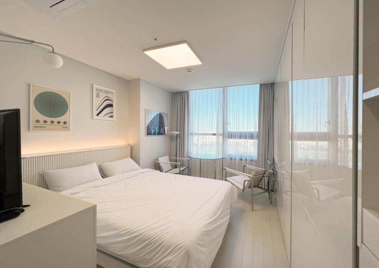 Uh Flat The Songdo 公寓 *